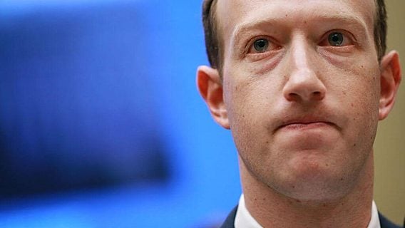 Bank of America: Facebook и Instagram стали скачивать меньше, а приложения других соцсетей — нет 
