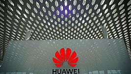 Bloomberg: сотрудники Huawei вели совместные проекты с китайскими военными 