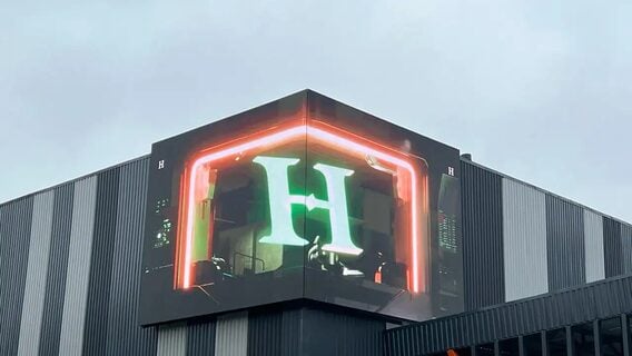 Журналисты побывали на роботизированном ИИ-производстве «Горизонта»