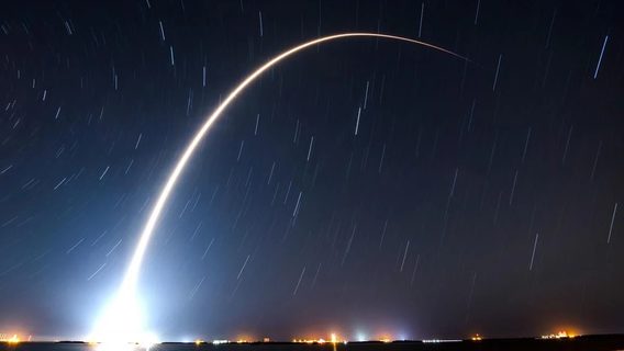 SpaceX запустила новые спутники Starlink, к которым можно будет подключаться со смартфона