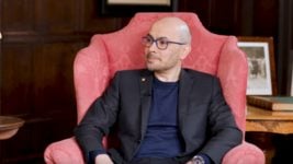 Глава Google DeepMind призвал студентов готовиться к бесконечным переменам и сказал, чему нужно учиться Глава Google DeepMind призвал студентов готовиться к бесконечным переменам и сказал, чему нужно учиться