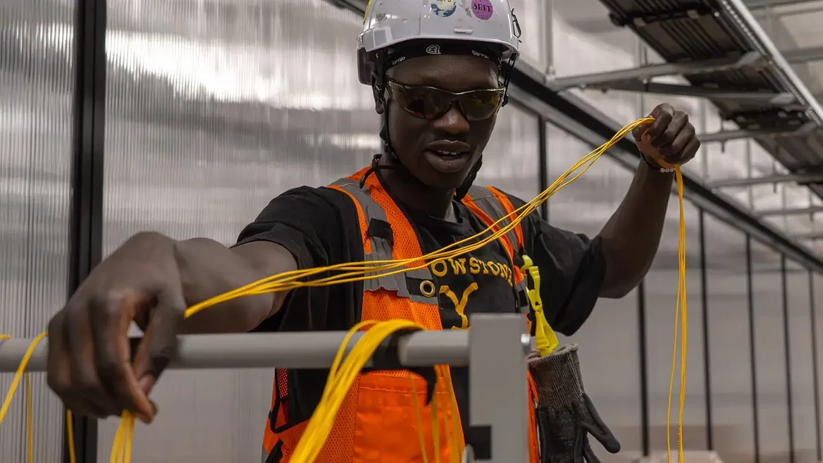 Уволенным айтишникам стоит идти в дата-центры — мнение рекрутера