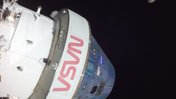 NASA потеряло контакт с лунным кораблём Orion на 47 минут