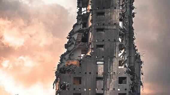 Экс-глава Google X говорит, что ИИ подорвёт капитализм