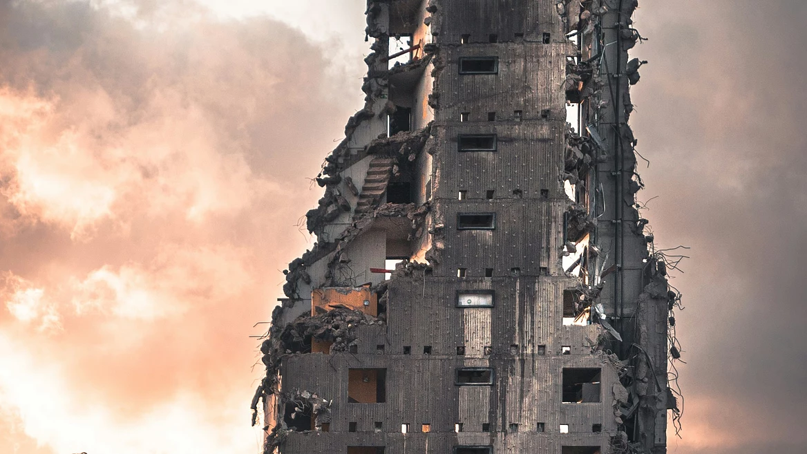 Экс-глава Google X говорит что ИИ подорвёт капитализм