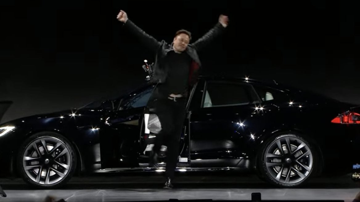 Tesla запустила новую Model S Plaid — первый в мире серийный электрокар с разгоном до 100 км/ч менее чем за 2 секунды