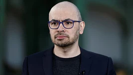 «Это недостаток воображения»: глава DeepMind раскритиковал компании, меняющие разрабов на ИИ