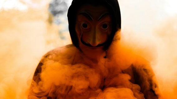 «Я незаменимый». Считаем, сколько стоит звёздный токсик (кажется, слишком дорого)