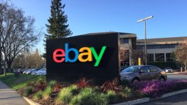 Бывший топ-менеджер eBay признал себя виновным в травле с использованием живых насекомых