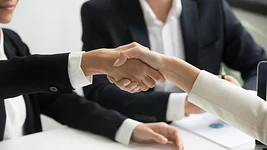 Gartner: ИИ скоро будет создавать больше рабочих мест, чем уничтожать. Вот когда