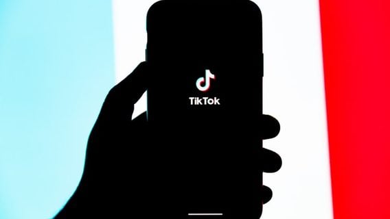 В Великобритании подали иск против TikTok за сбор личных данных детей