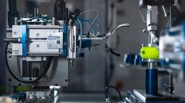 Лукашэнка запатрабаваў развіваць «суперперспектыўныя» тэхналогіі — ШІ, нейронкі, біятэх Лукашэнка запатрабаваў развіваць «суперперспектыўныя» тэхналогіі — ШІ, нейронкі, біятэх