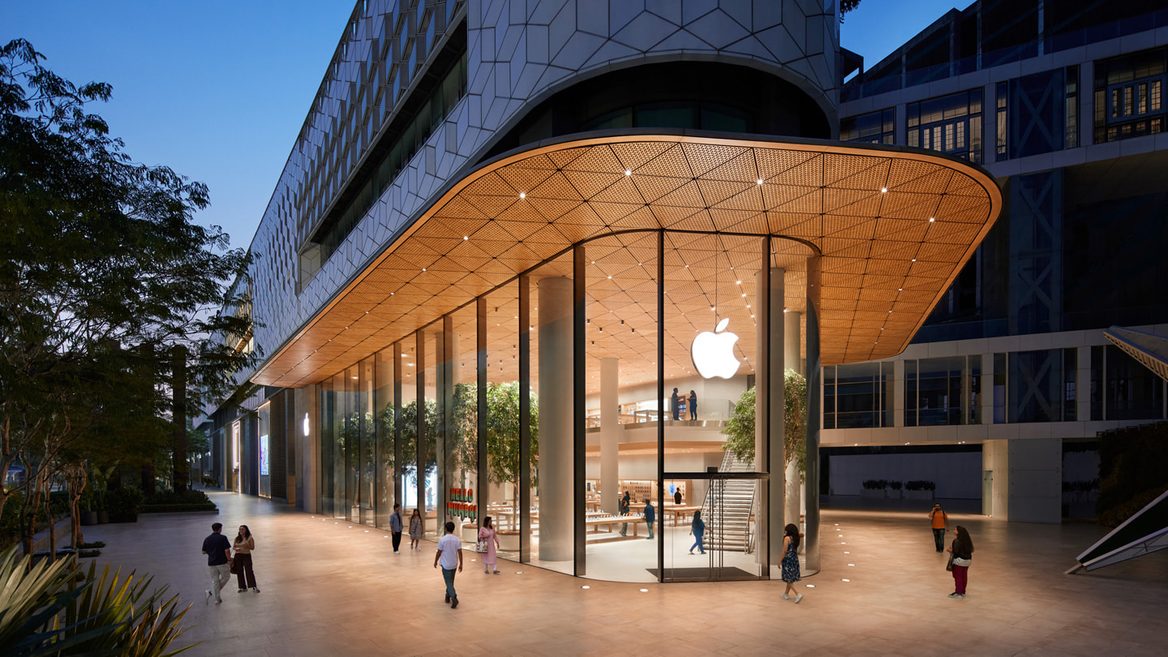 Бренд Apple первым в мире стал стоить $1 трлн