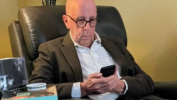 Пенсионер рассказал, как пользуется ИИ почти каждый день