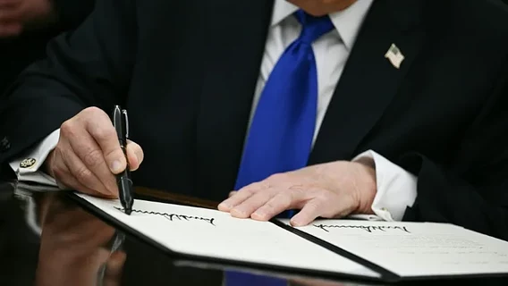 Трамп подписал указ о проверке ИИ-моделей перед релизом