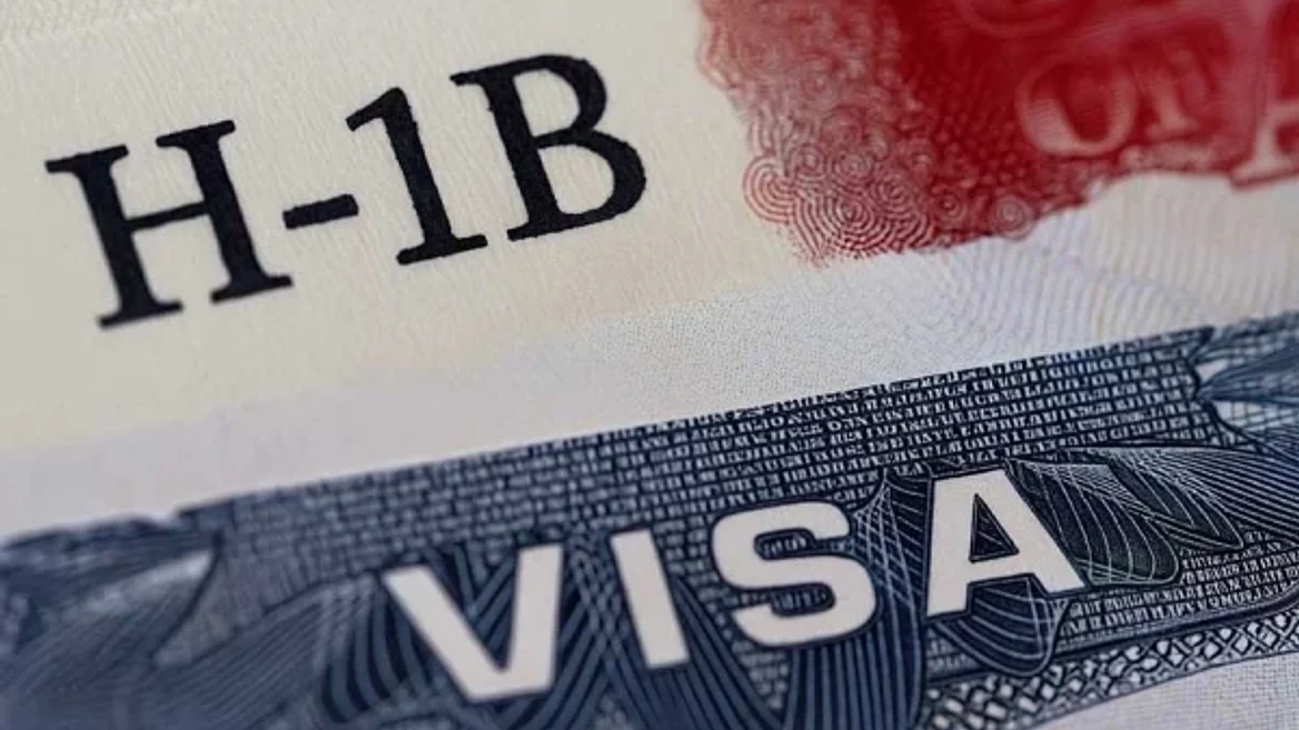 Суд в США снял визовый запрет для граждан 75 стран. В списке Беларусь