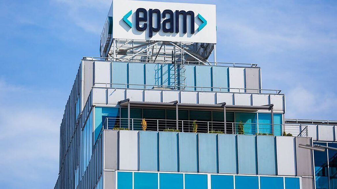 Акции EPAM снова стоят $400+ и ставят новый рекорд 