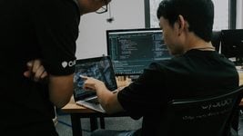 Треть использующих ИИ по работе скрывает это, чтобы не нагрузили больше Треть использующих ИИ по работе скрывает это, чтобы не нагрузили больше