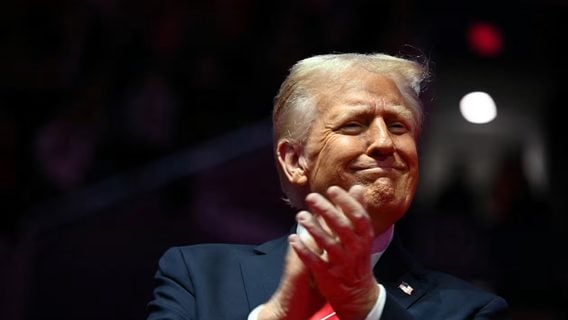 Трамп отменил запрет Байдена на экспорт чипов для ИИ
