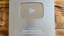 QA-инженер Артём Русов, который учит тестировать на ютубе, получил серебряную кнопку
