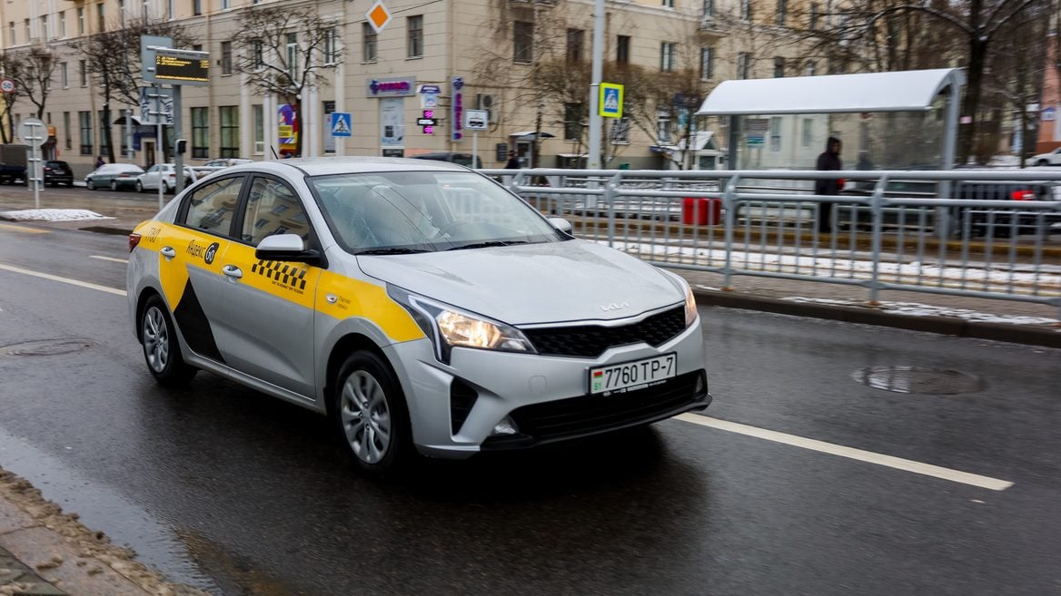 60+ рублей за яндекс-такси: оплату списали 6 раз поддержка не отвечает