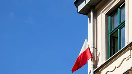 В Польше поставили на паузу проект, который должен был ускорить трудоустройство иностранных айтишников и не только