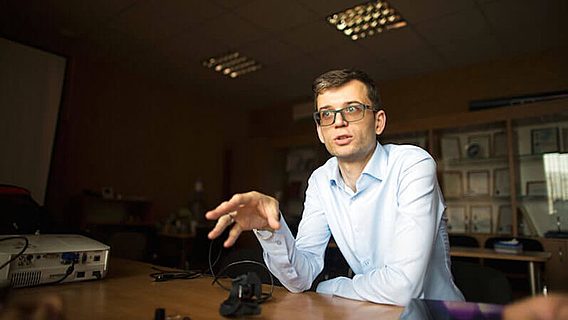 Чем занимается AR-стартап белорусской компании Izovac, давнего поставщика Apple 