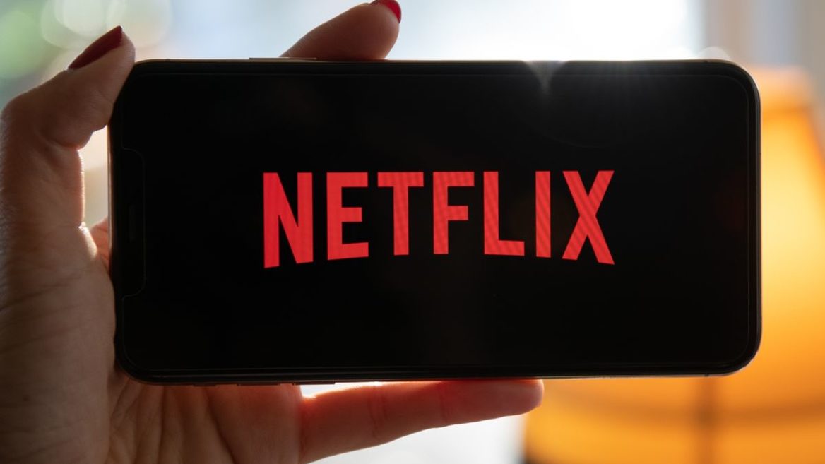 Российский суд отказался рассматривать иск пользователей к Netflix