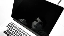 Вайб-кодинг начнёт разрушать семьи? Айтишники рассказали, как ИИ откусывает часть жизни с партнёрами