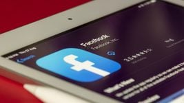 Роскомнадзор забанил Facebook в России за «дискриминацию российских СМИ»