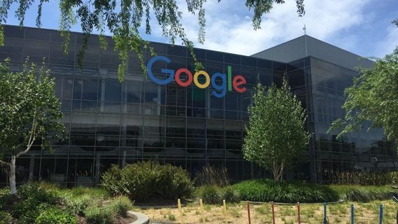 Google поможет сотрудникам выплачивать образовательные кредиты