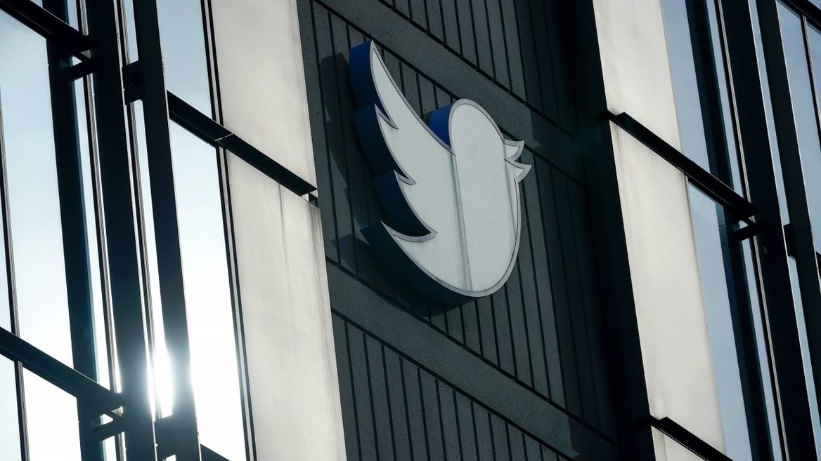 Twitter задолжал сотрудникам «десятки миллионов долларов» бонусов они пошли в суд