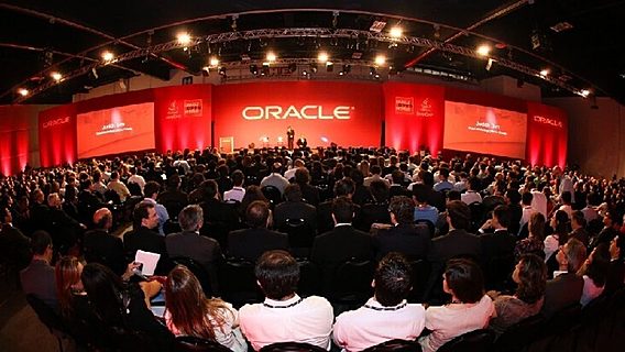«Нет человека — нет ошибки»: Oracle заменяет администраторов машинным обучением 