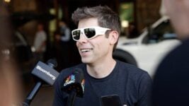 $1 трлн па коле: як OpenAI і Nvidia надзімаюць ШІ-бурбалку да мяжы $1 трлн па коле: як OpenAI і Nvidia надзімаюць ШІ-бурбалку да мяжы