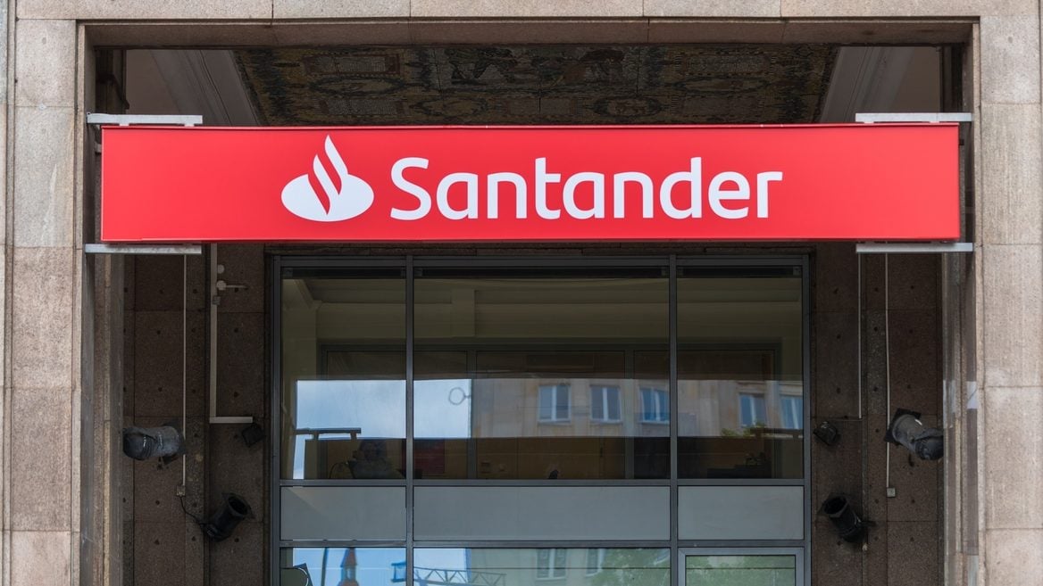 «Главная блокировка» будет 6 июня? Новые жалобы на Santander