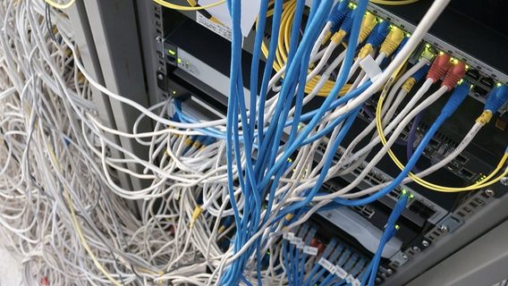 Российские ИТ-компании просят правительство найти им «десятки тысяч серверов»