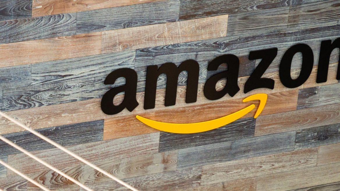 Amazon стала резко помещать сотрудников на «план повышения продуктивности» накануне массовых увольнений