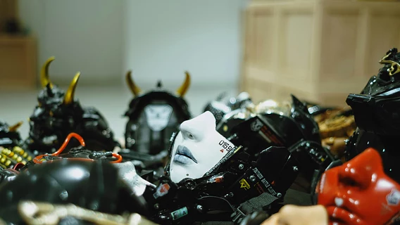 «Крёстному отцу» ИИ «очень грустно» из-за того, во что превратилась работа всей его жизни