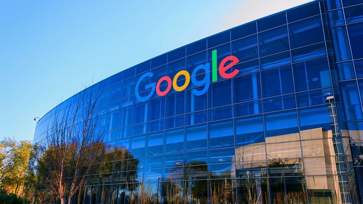 Российский суд отказался отменить неустойку Google по иску «Царьграда». Ее сумма может превысить весь объем мирового богатства
