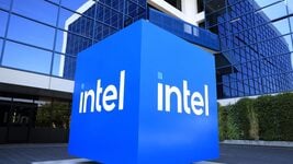 Трамп: США теперь владеет 10% акций Intel Трамп: США теперь владеет 10% акций Intel