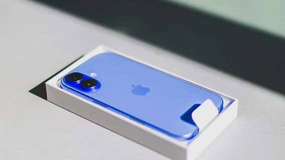 Беларус продавал лук в коробках от айфонов