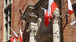 Беларусы на втором месте по числу иностранцев, получивших гражданство Польши в 2024. Отрыв небольшой Беларусы на втором месте по числу иностранцев, получивших гражданство Польши в 2024. Отрыв небольшой