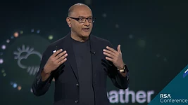 «Зарыт на пять уровней ниже»: топ-менеджер Cisco доверил 27-летнему зумеру переписать 98% кода компании