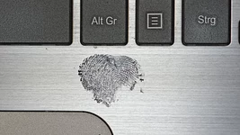 В чатах рассказывают, как на беларусской границе берут отпечатки пальцев