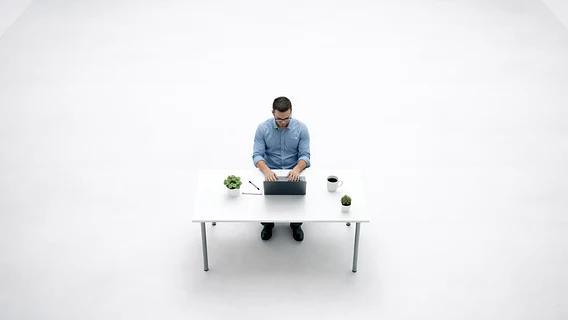 В Китае бум «компаний одного человека» благодаря ИИ-агентам