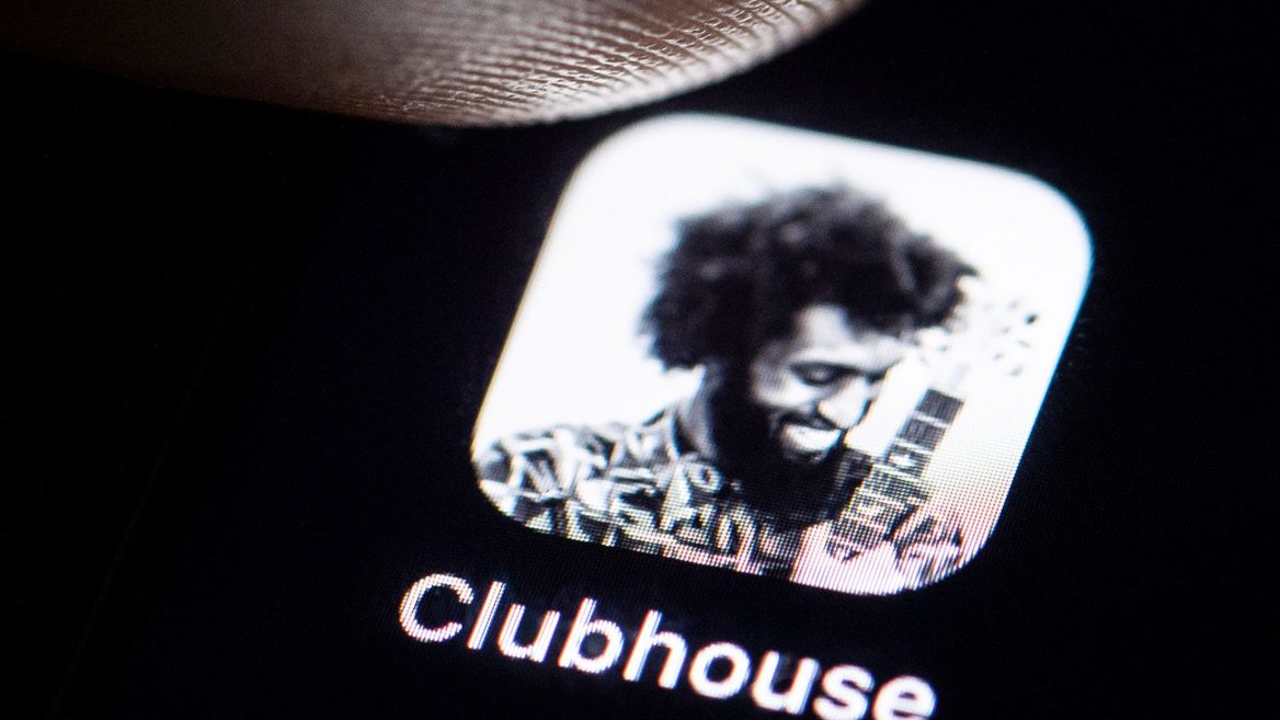Скорее жив: что происходит с приложением Clubhouse и есть ли у соцсети будущее