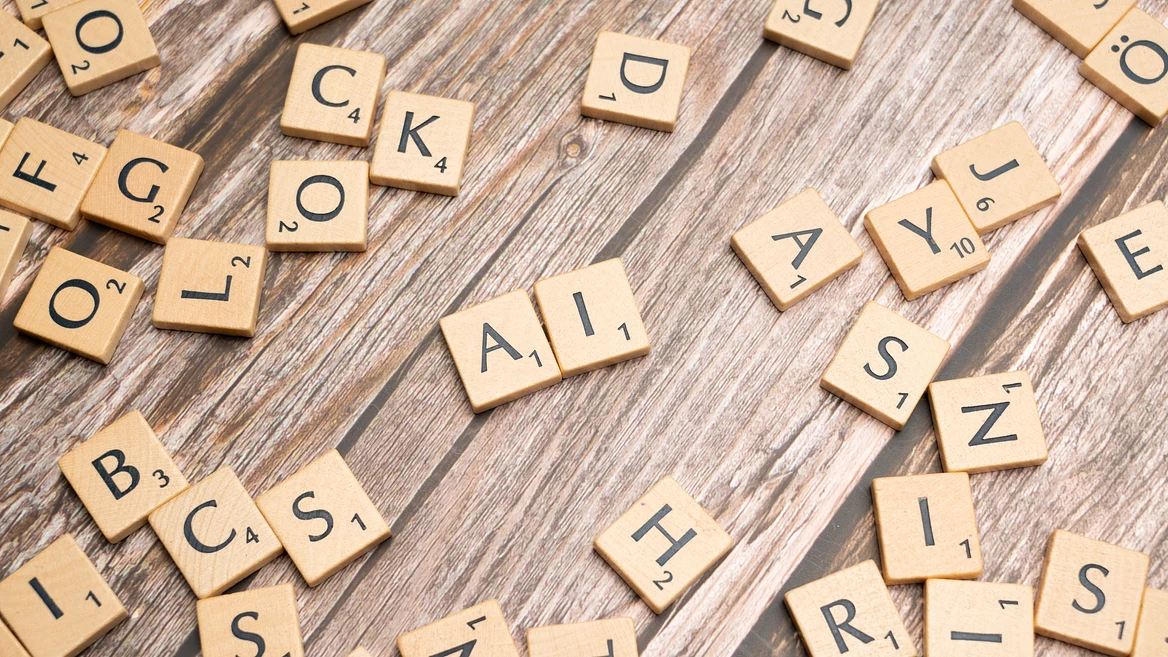 AI-курсы и рынок: разбираемся, где обучение совпадает с вакансиями, а где просто маркетинг