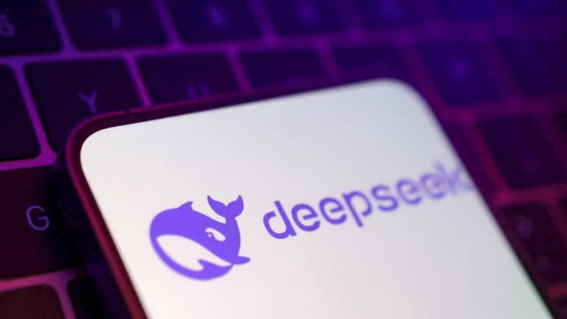 Кітайскі ШІ DeepSeek навучылі за $294 000. Гэта ў сотні разоў танней чым у OpenAI