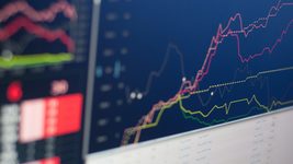 Российский фондовый рынок за сутки упал более чем на 10,5%, «приуныли» акции ИТ-компаний Российский фондовый рынок за сутки упал более чем на 10,5%, «приуныли» акции ИТ-компаний