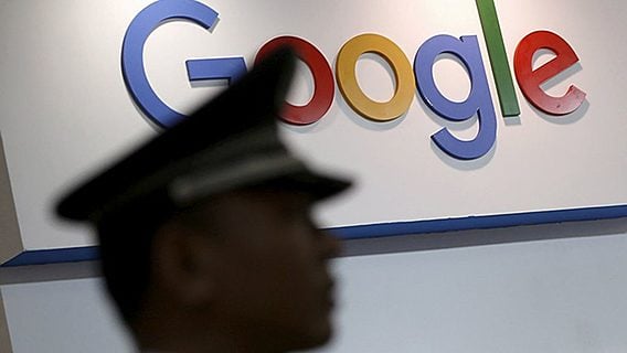 Google вынуждает сотрудников шпионить друг за другом? 